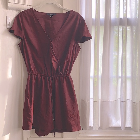 Atmosphere Short Sleeve V-Neck Romper Size 6 - Picture 7 of 13